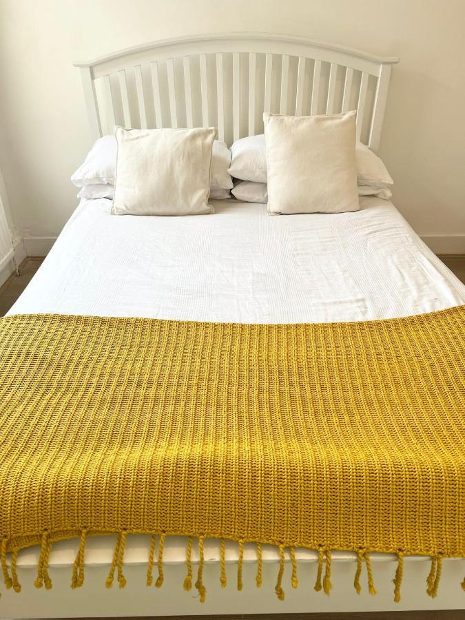 Hotel The Leyton Oasis Londra Esterno foto